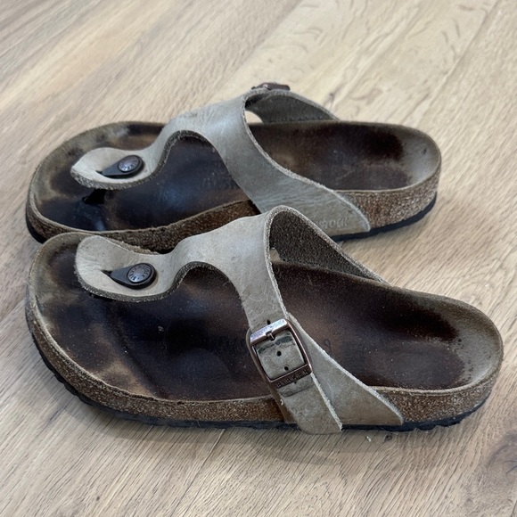 Birkenstock Cream and Brown Sandals - Picture 3 of 5